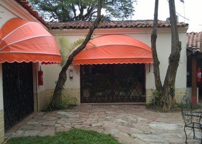 Toldo retrátil Cartagena