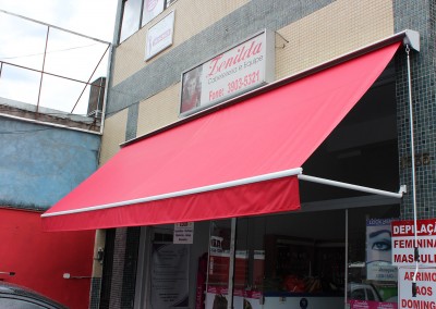 Toldo retrátil Lucena